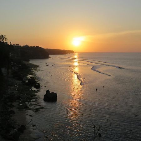 Bingin Castaways Villa อูลูวาตู ภายนอก รูปภาพ