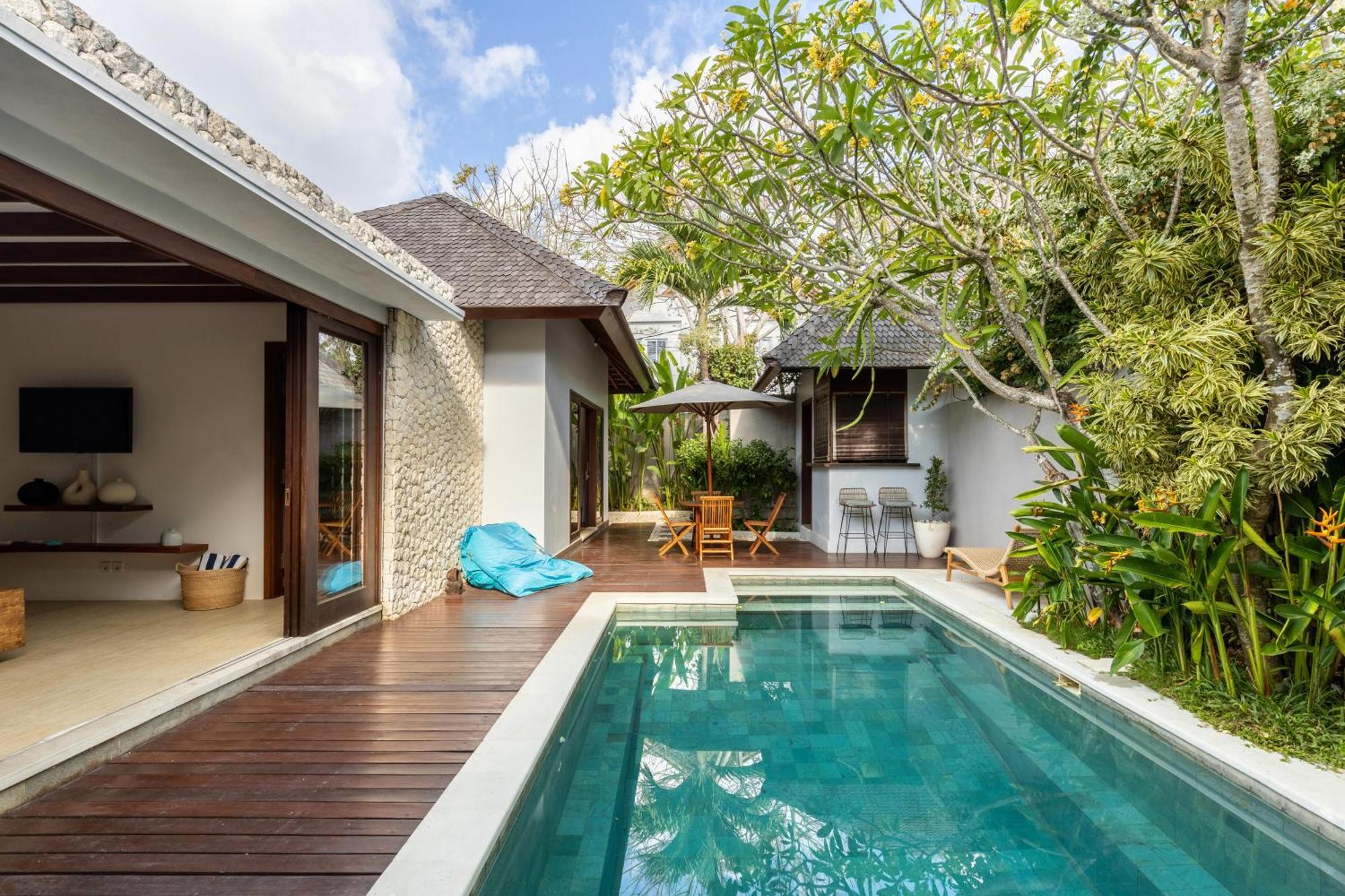 Bingin Castaways Villa อูลูวาตู ภายนอก รูปภาพ